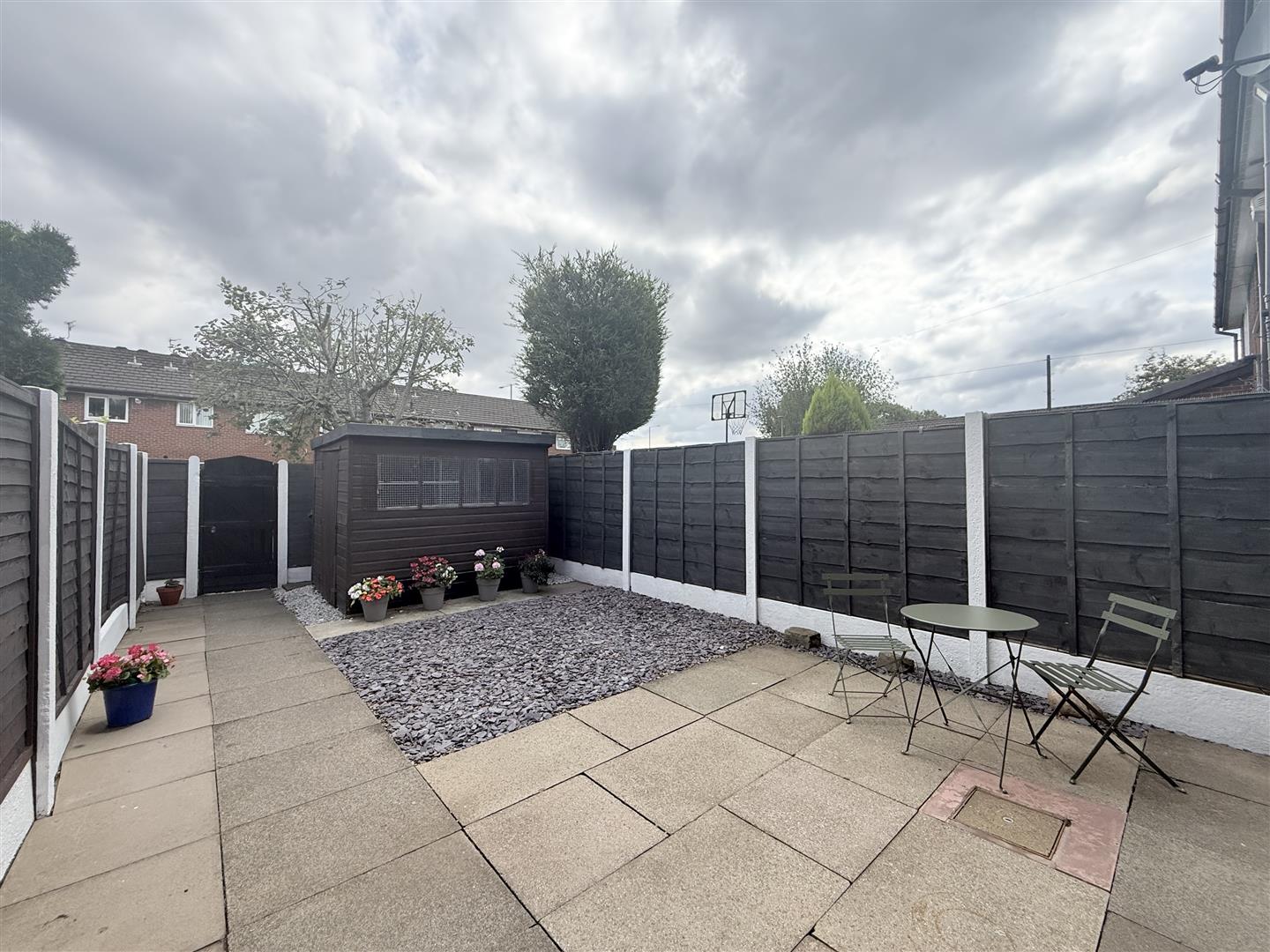 3 bed house - mews in Highfield Street, Dukinfield – photo 4